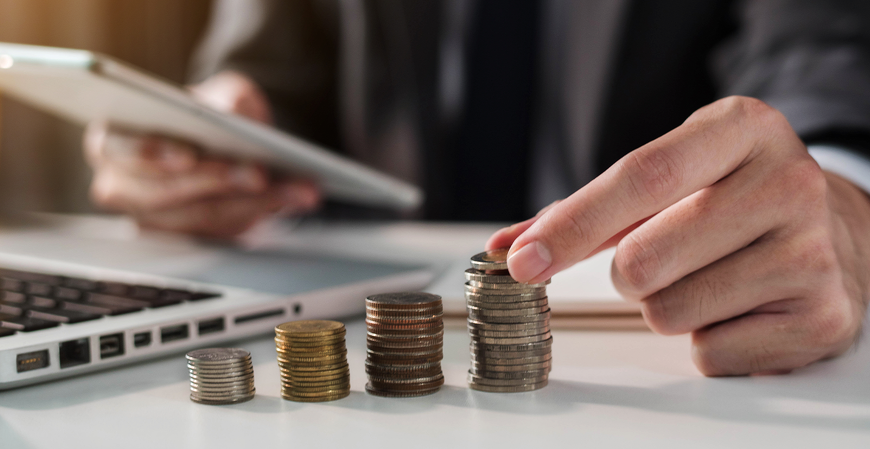 Receita paga “cashback” do IR a 4 mi no dia 15; veja quem recebe