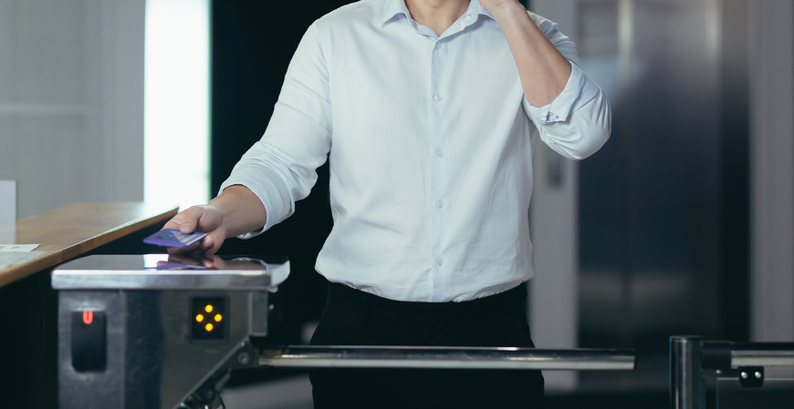 TST valida registros de catraca como prova de jornada e afasta horas extras