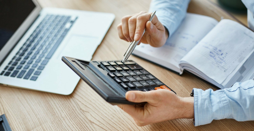 Investidores já podem registrar prejuízos com ações na calculadora da Receita Federal