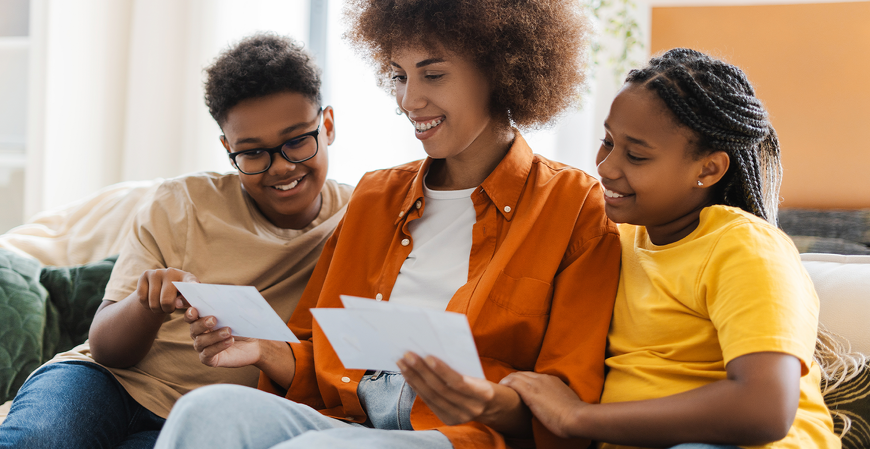 Salário-Família: trabalhadores precisam apresentar comprovante escolar até o fim de novembro