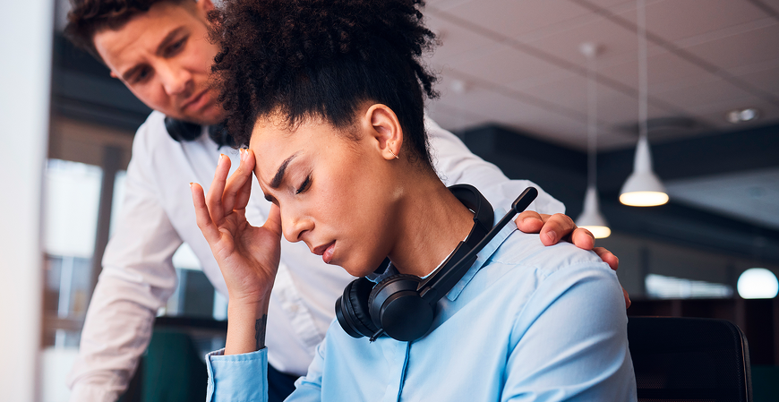 Saúde mental no trabalho: risco cresce com adiamento de punições?