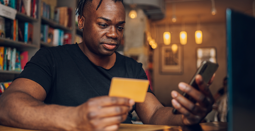Entenda os impactos do parcelamento da fatura do cartão de crédito no score
