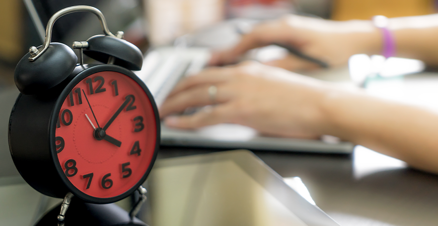 Semana de 4 dias de trabalho: veja como vai funcionar teste no Brasil