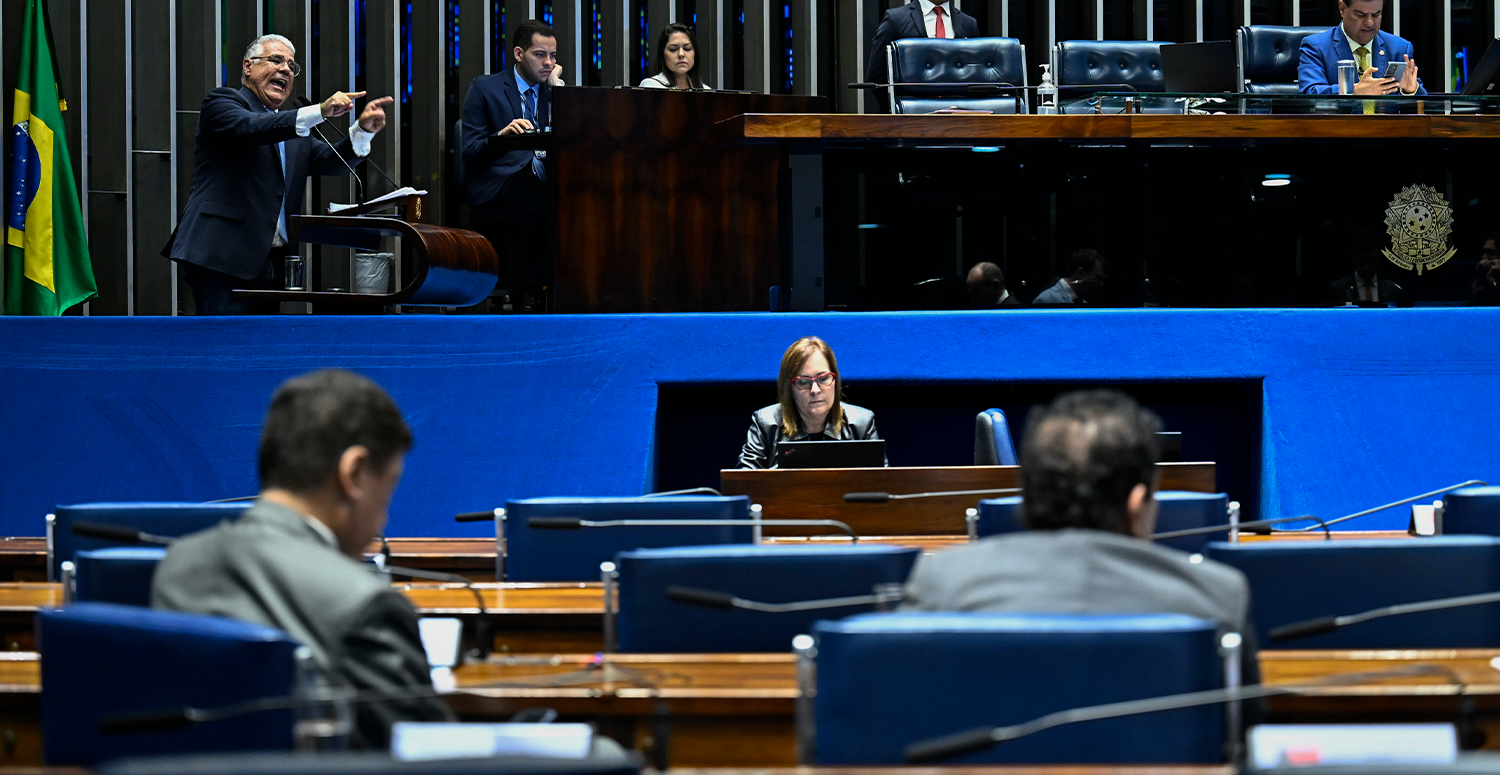 Senado analisa isenção do IR para quem ganha até R$ 3.036