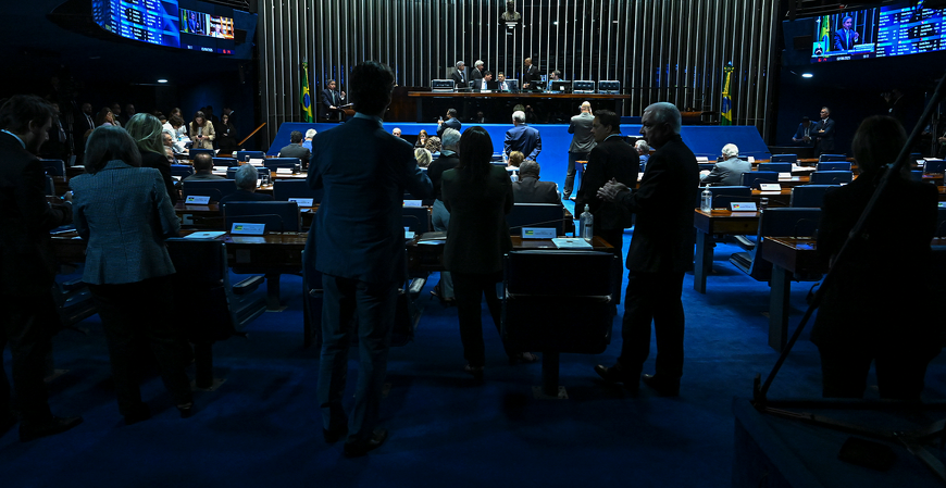 Senado aprova regras rígidas contra devedor contumaz