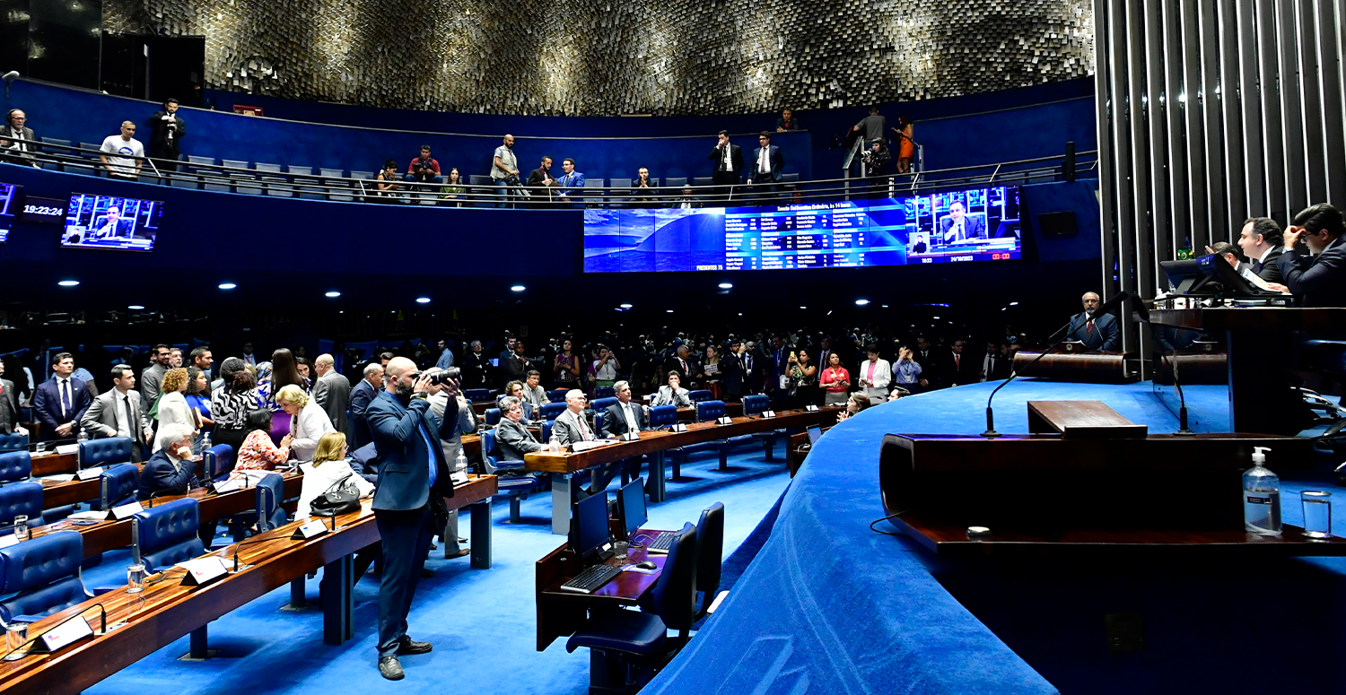 Senado analisa prorrogação da desoneração da folha de pagamento
