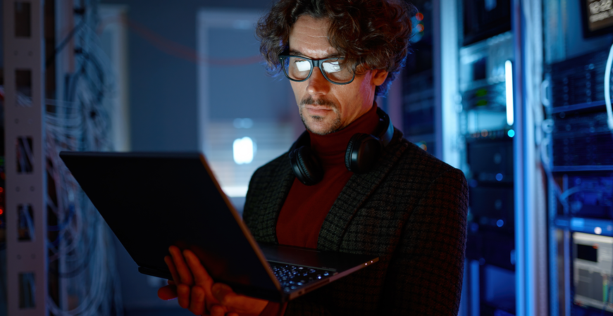 Brasil enfrenta déficit de 532 mil profissionais de TI e investimentos em conectividade