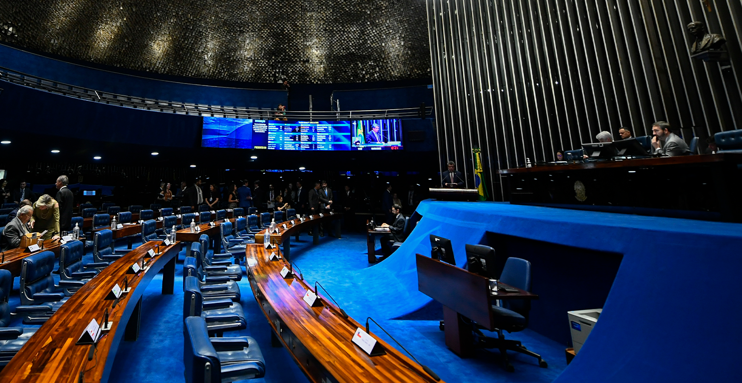 Senado propõe novo PL alternativo para isenção do IR com menos restrições