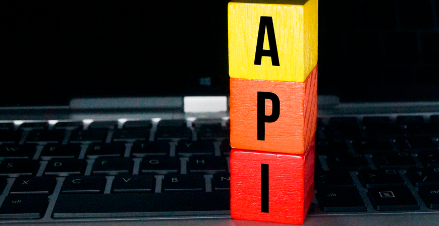 Cobrança de APIs na Reforma Tributária preocupa setor contábil e de TI