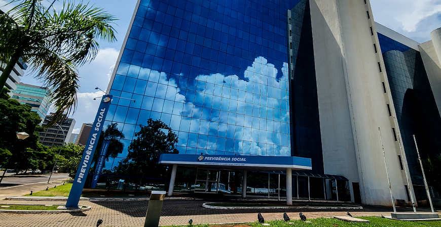 STF encerra revisão da vida toda do INSS