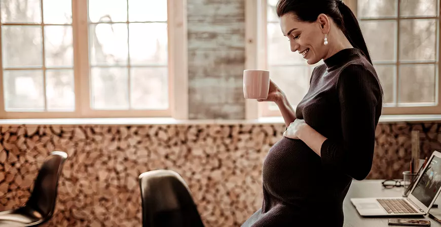 STF decide que gestante com contrato temporário tem direito a estabilidade e licença