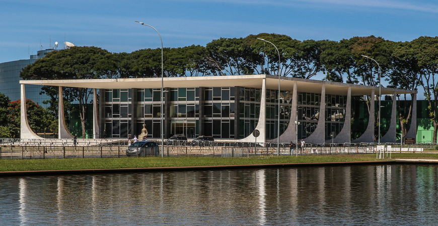 STF mantém reoneração gradual da folha de pagamento para 17 setores até 2027; confira cronograma