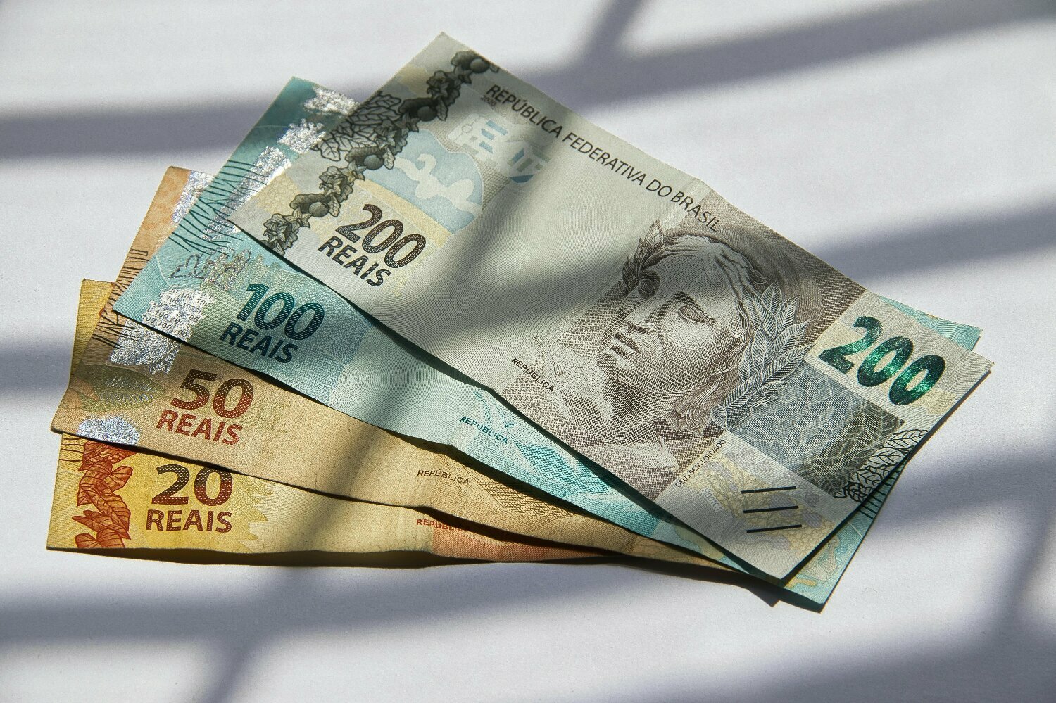 SVR: mais de 53 milhões têm R$ 10,46 bi esquecidos