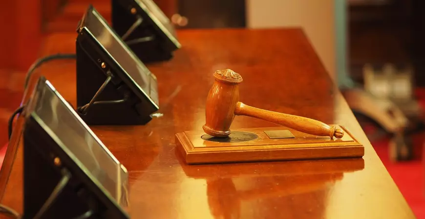 Novo leilão da Receita Federal aceitará lances até esta terça-feira (21); Diamantes, iPhones e barras de ouro podem ser arrematados