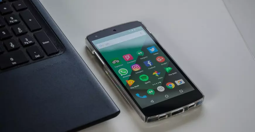 WhatsApp seguro: multas de até R$ 50 milhões levam empresas a se adequarem à LGPD 